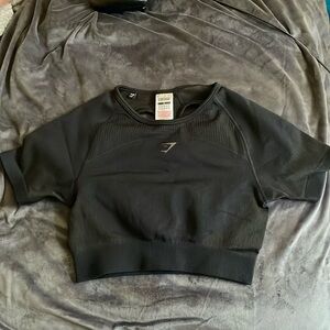 Gymshark cropped shirt